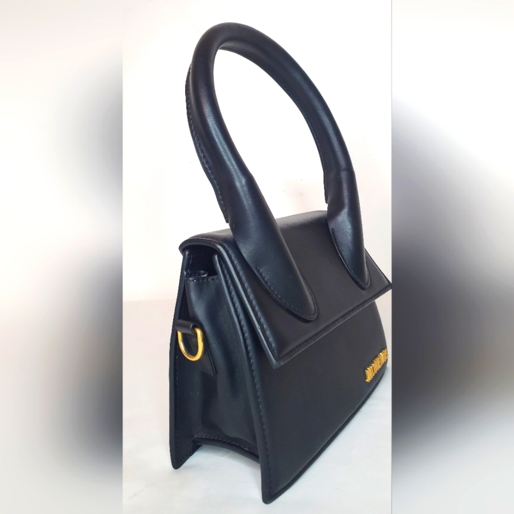 Jacquemus "Le Chiquito Moyen Leather Top Handle Black Handbag - Picture 4 of 13